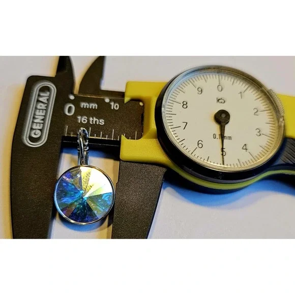 NWT! Made W‎ SWAROVSKI  ELEMENT CRYSTALS Medium Pink Leverback 15mm Bling Shine - Picture 2 of 5